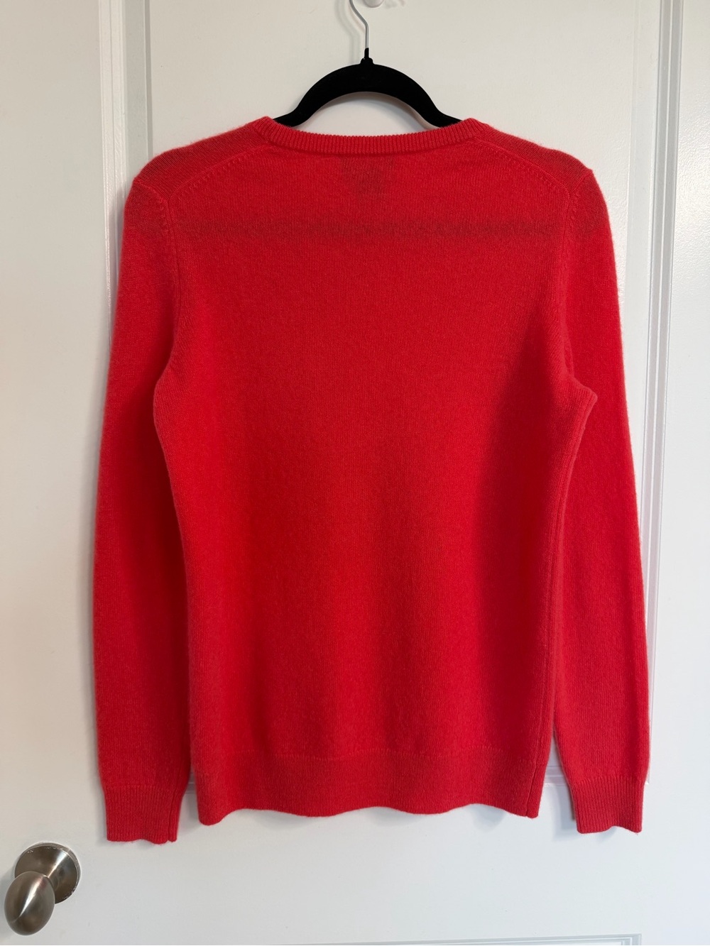 NEW C by Bloomingdale’s 100% Cashmere Crewneck Sweater Pink Size Small - Picture 2 of 4